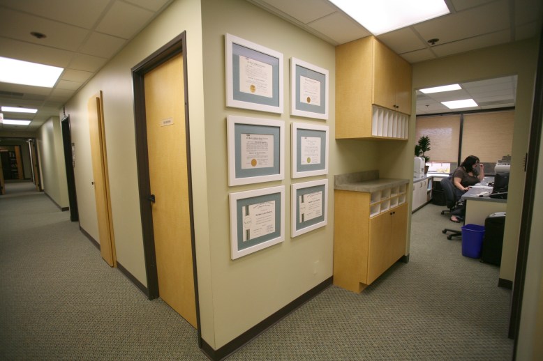 Long-Beach-Internal-Group-Mail-center