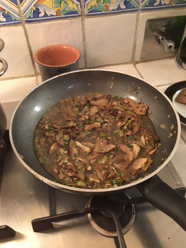 porcinis-leeks-shallots